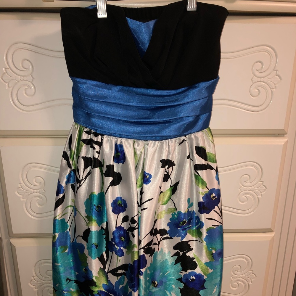 Floral dress